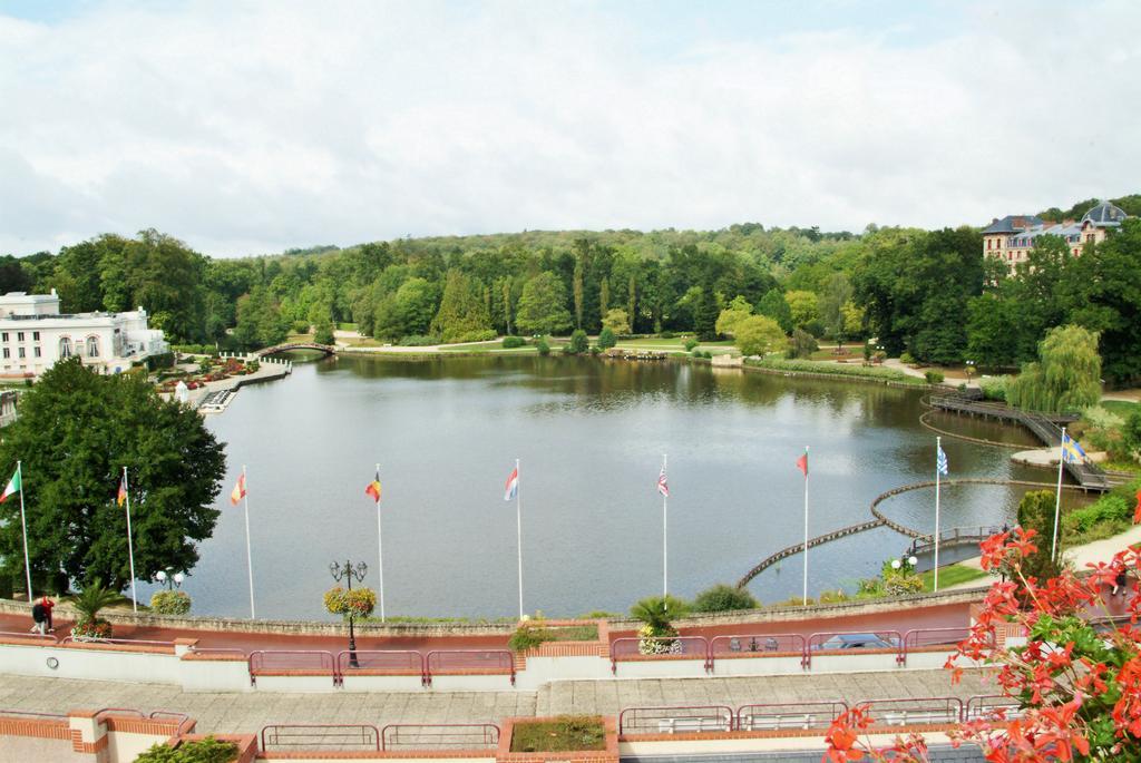 Hôtel Spa Du Béryl Bagnoles de l'Orne Normandie Exterior foto